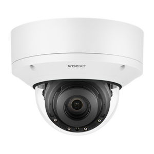 Cámara Domo 4K con IA, Antivandalica / Lente Motorizado de 4.5 a 10mm / P-Iris, WDR 120dB / Ranura SD / Protección IP52 e IK10